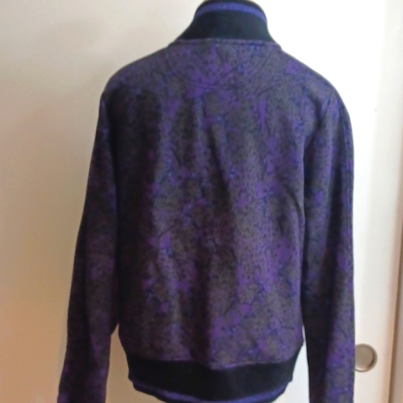 Puma zipper jacket/ size Large - Picture 5 of 5